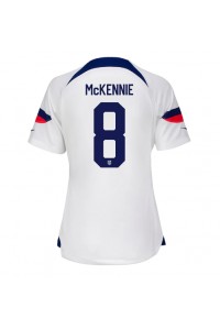 Yhdysvallat Weston McKennie #8 Jalkapallovaatteet Naisten Kotipaita MM-kisat 2022 Lyhythihainen